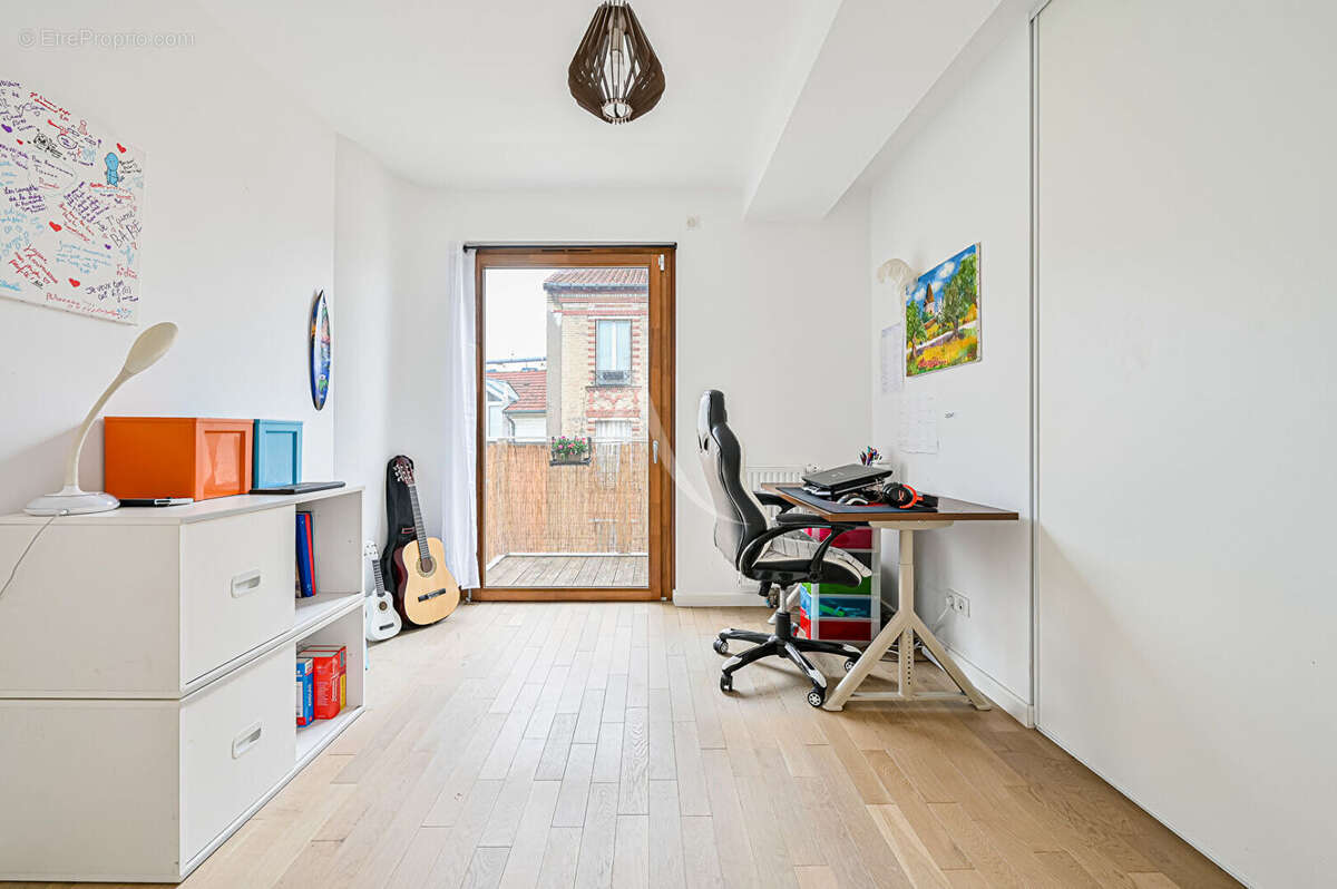 Appartement à SURESNES