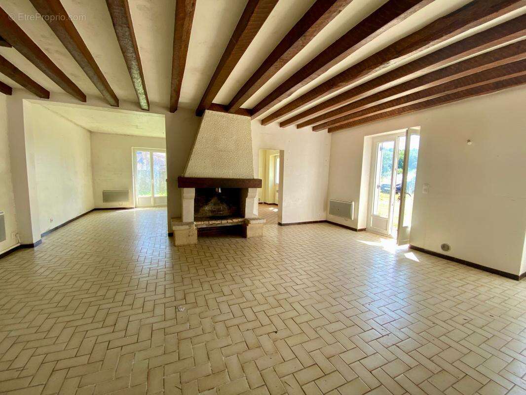 Maison à ALLES-SUR-DORDOGNE