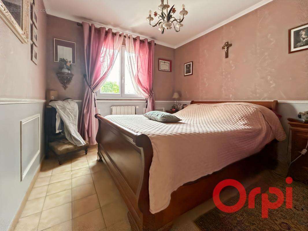 À Vendre : Maison familiale 4 chambres à Sauvian - photo 9