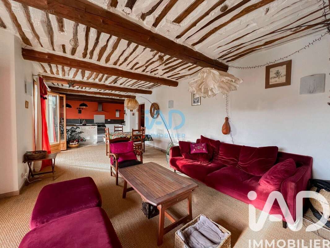 Photo 4 - Maison à ENTRAIGUES-SUR-LA-SORGUE