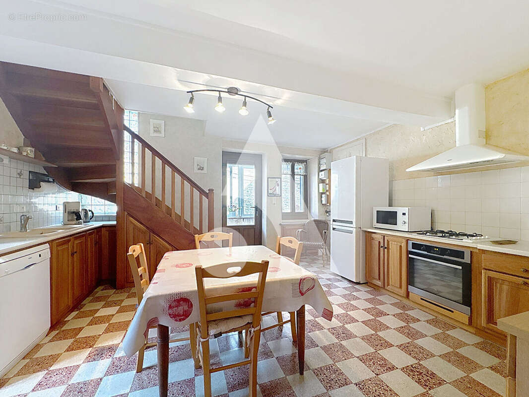 Maison à CHEILLY-LES-MARANGES