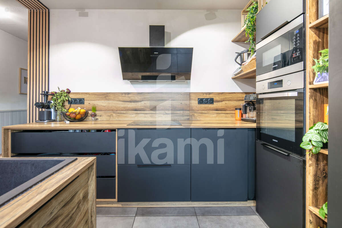 Maison à ROMANS-SUR-ISERE