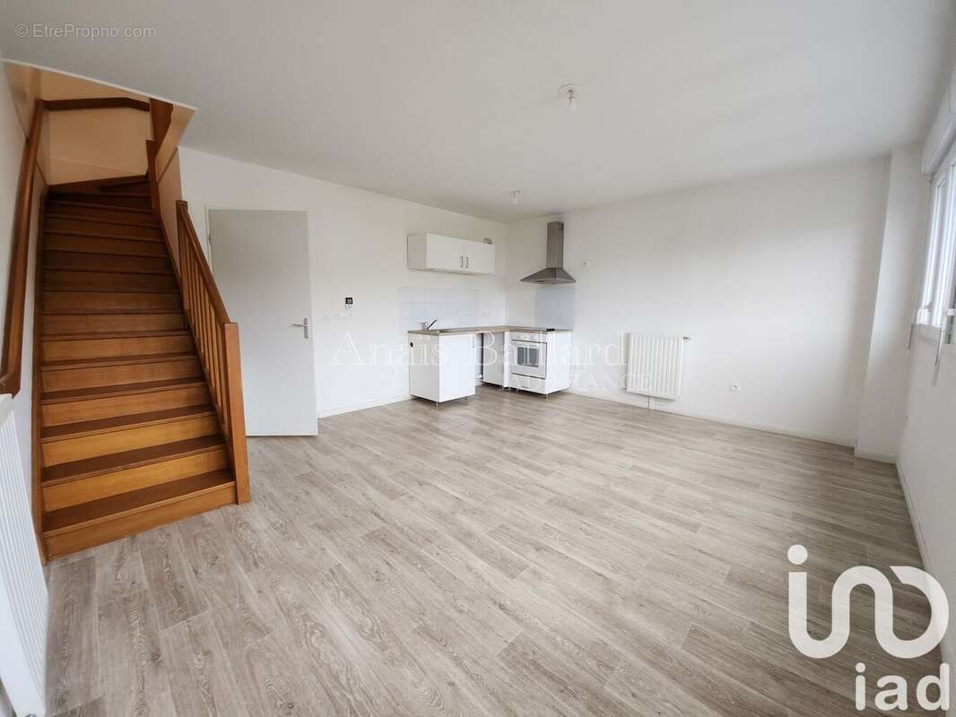 Photo 4 - Appartement à CORBEIL-ESSONNES