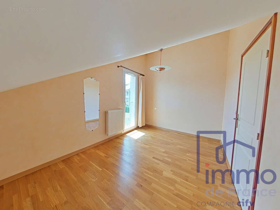 Appartement 127 m² à Le Puy-En-Velay  - photo 9