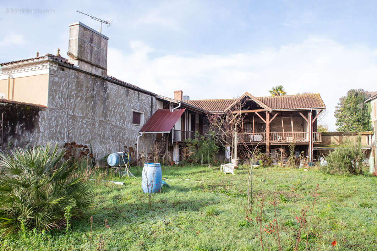 Maison à SAINT-SEVER