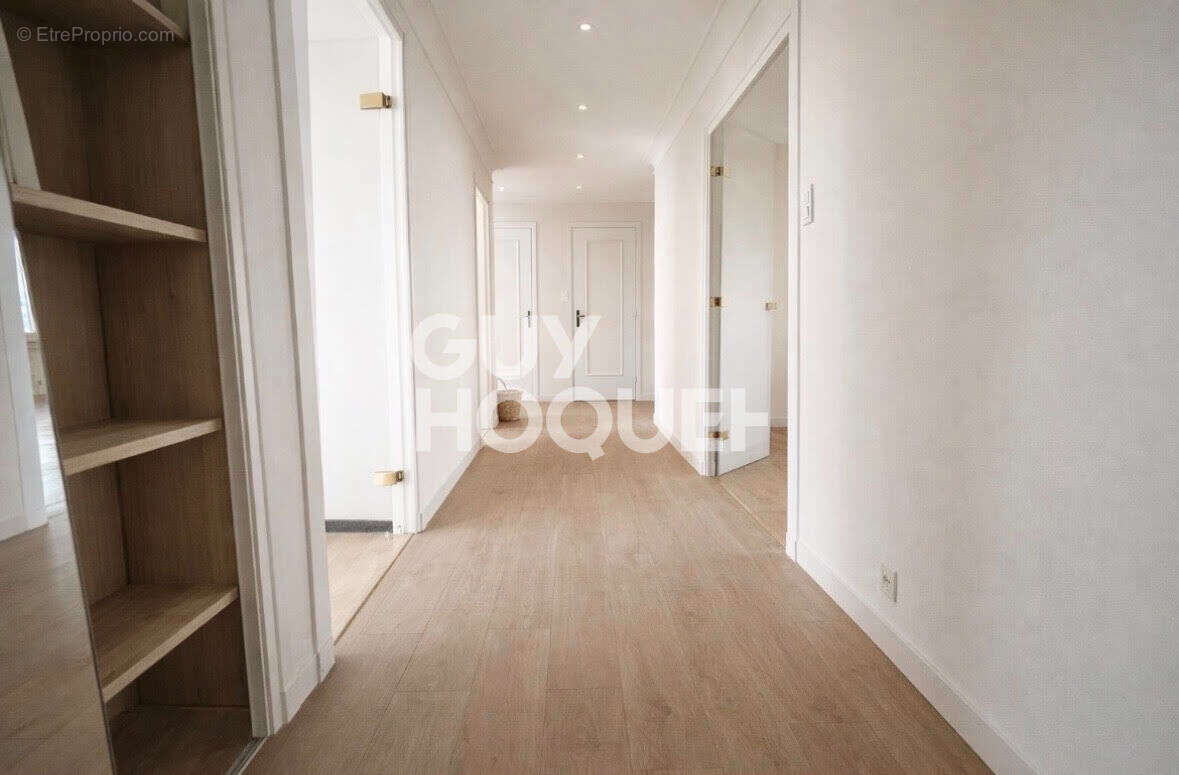 Appartement à LYON-7E