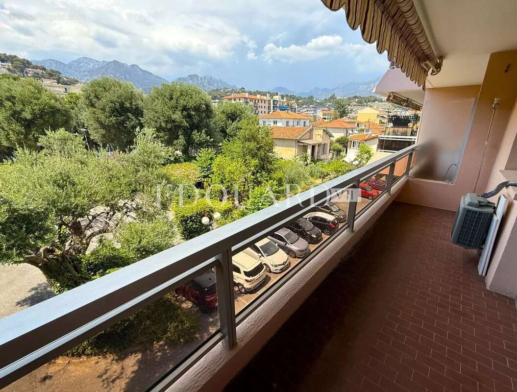 Appartement à ROQUEBRUNE-CAP-MARTIN