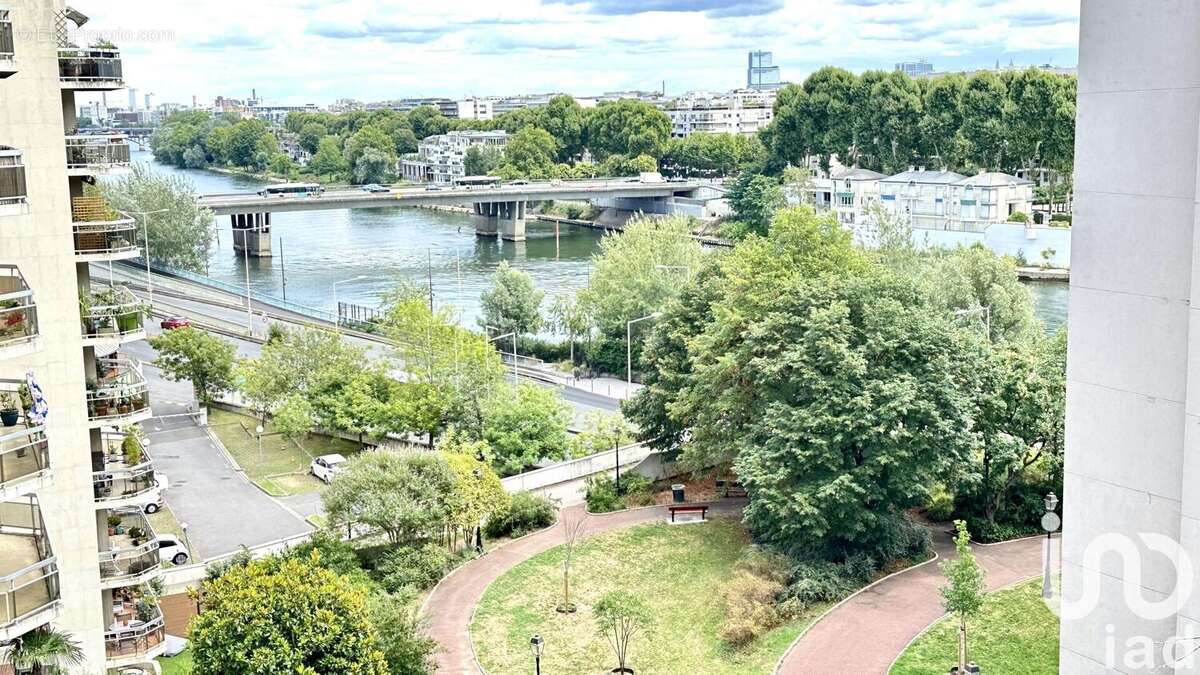 Photo 4 - Appartement à COURBEVOIE