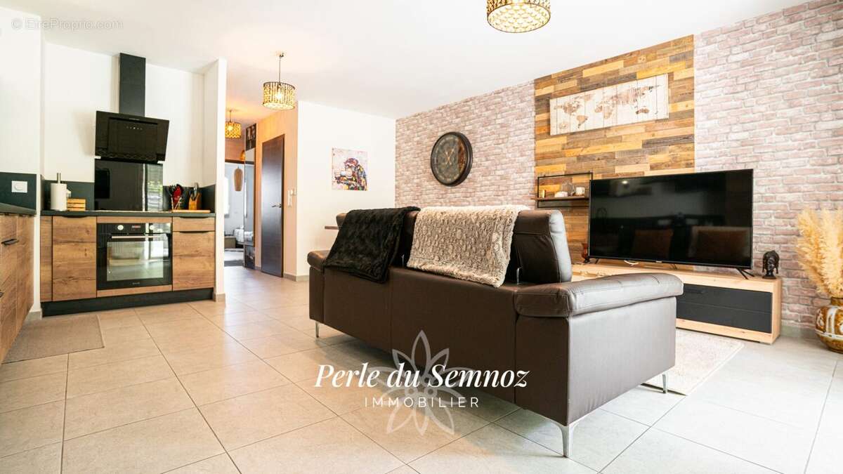 Appartement à SEYNOD