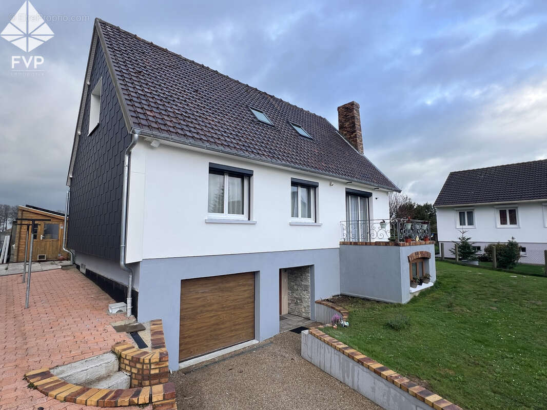 Maison à SAINT-LEONARD