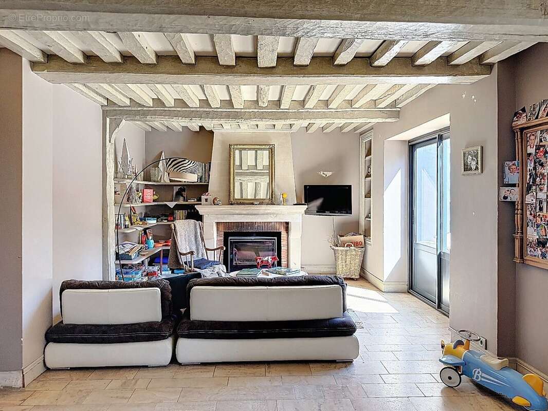 Maison à PONT-L'EVEQUE