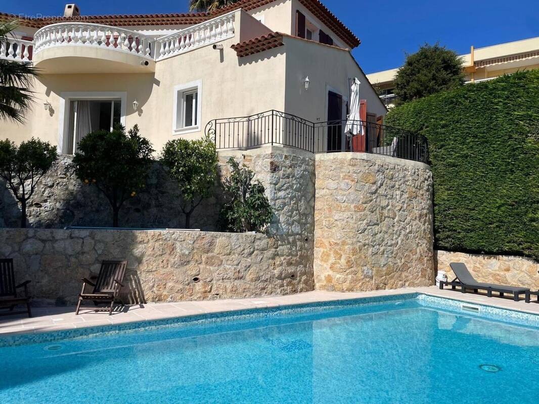 Photo 1 - Maison à VILLENEUVE-LOUBET