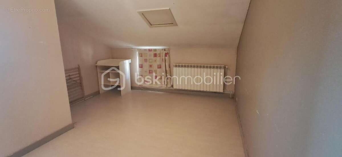 Appartement à RIVES