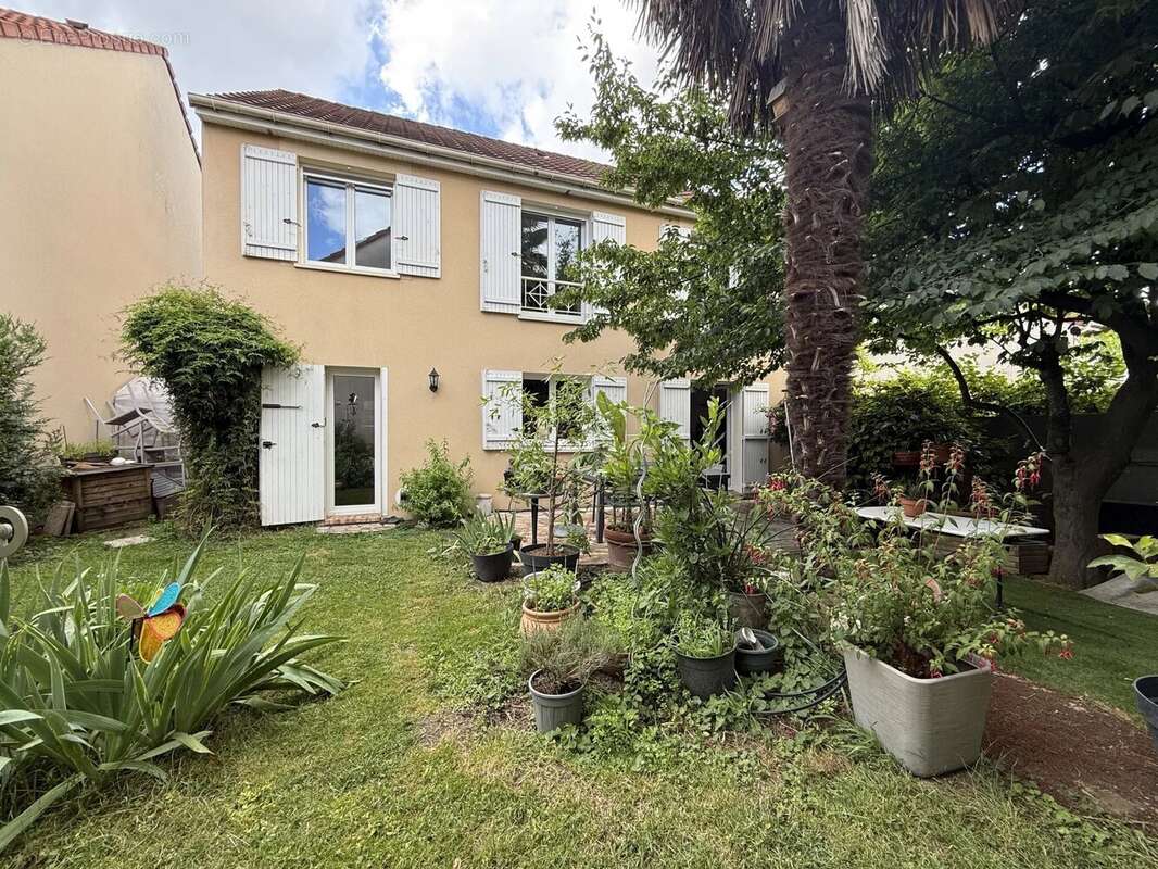 Maison à PANTIN