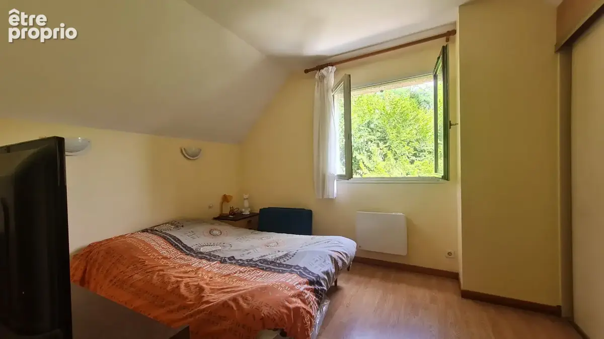 EPERNON sortie- Maison traditionnelle sur 2000 m² de terrain - photo 10