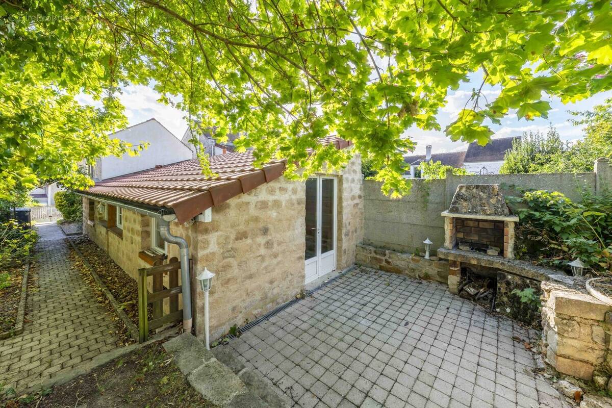 Maison à CHARTRETTES