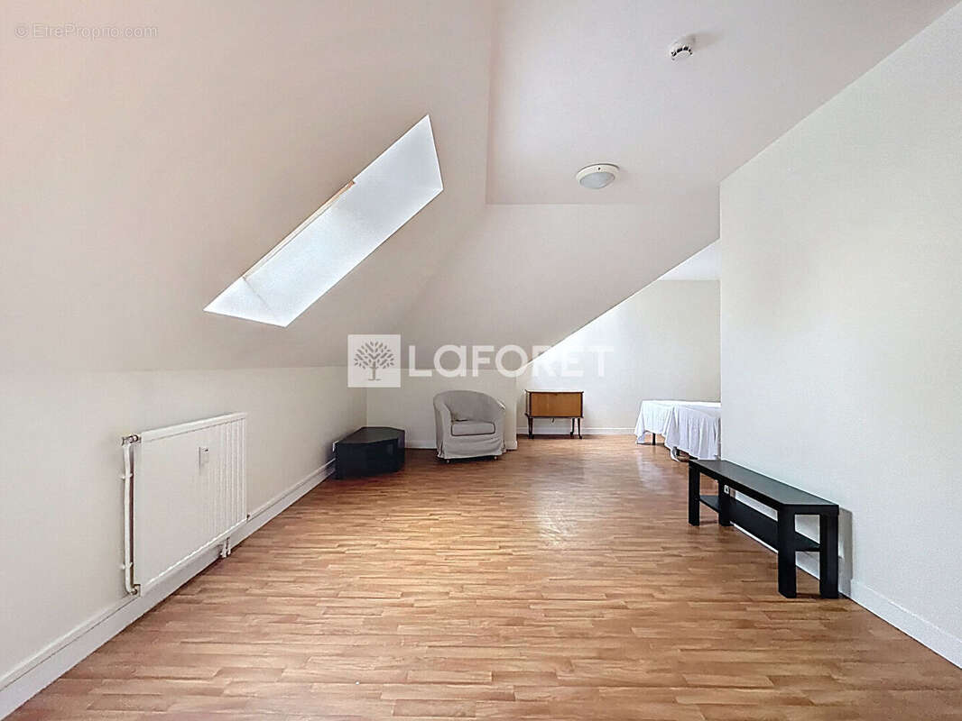 Appartement à VERRIERES-LE-BUISSON