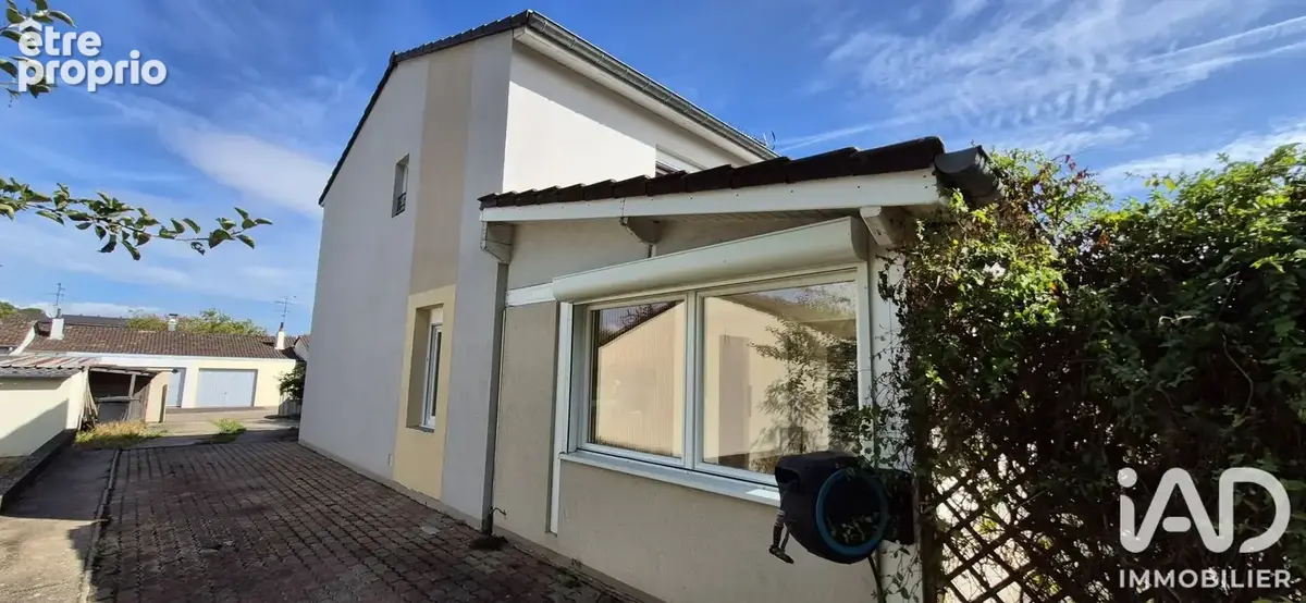 Photo 1 - Maison à AY-SUR-MOSELLE