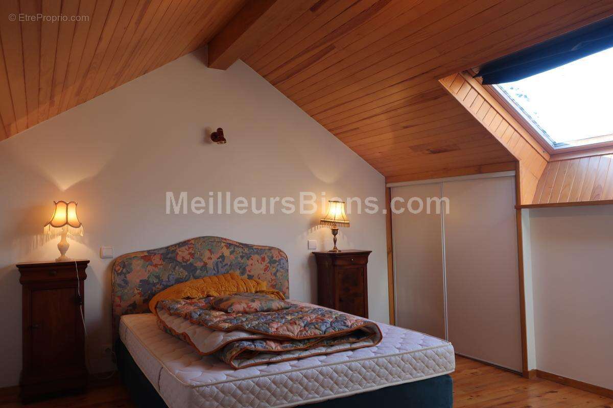 Maison à LAROQUEBROU