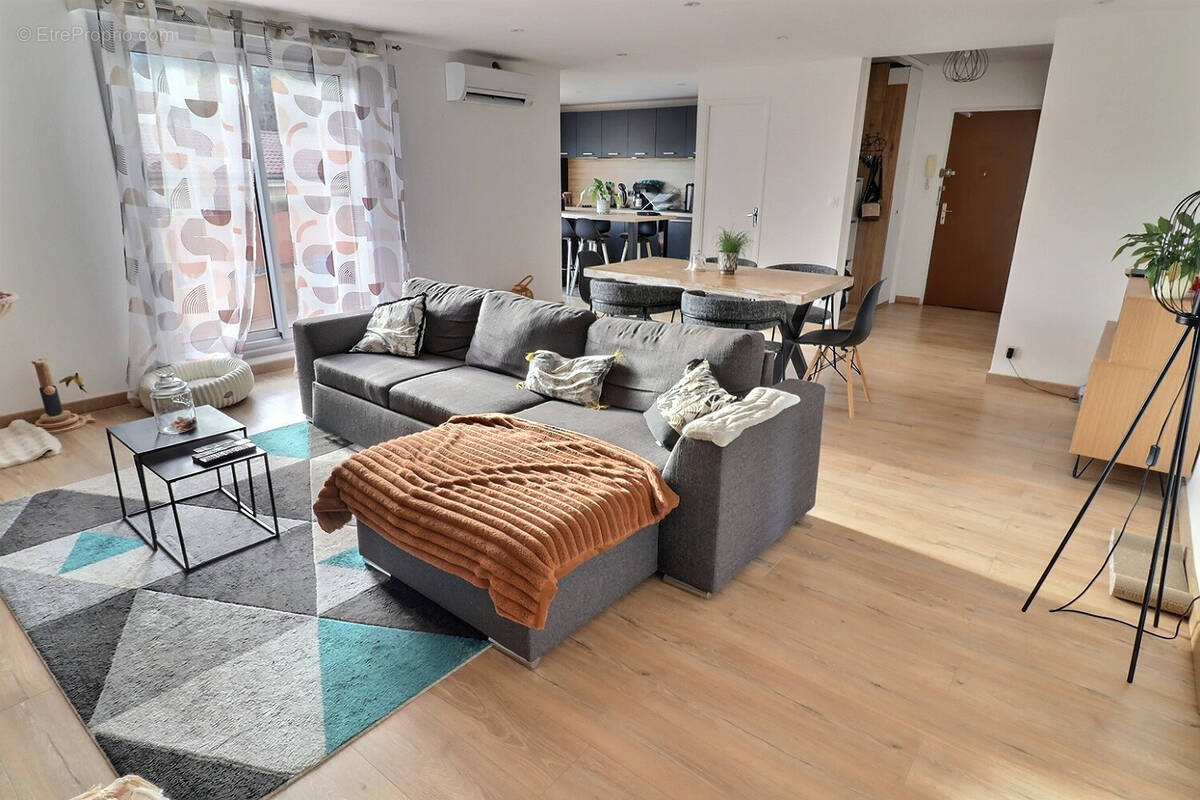 Appartement à CLERMONT-L&#039;HERAULT
