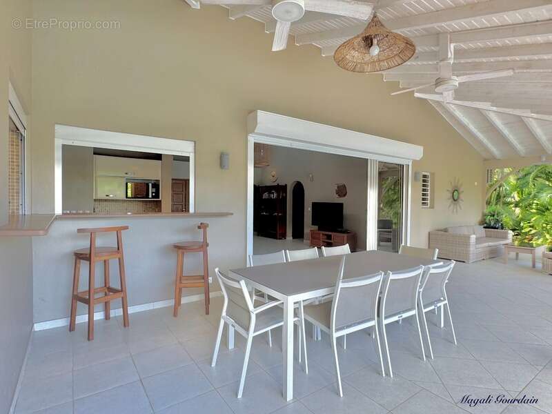 Saint-françois – villa d’exception avec bungalow & piscine - photo 4
