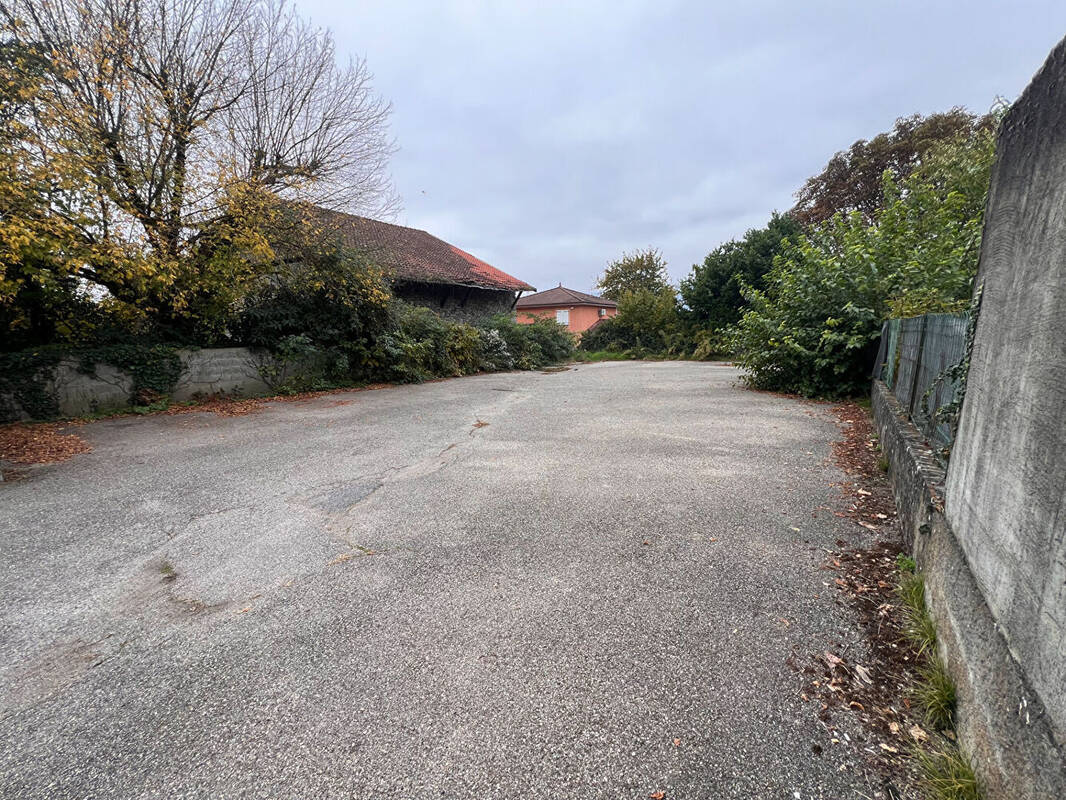 Terrain à VILLARD-BONNOT