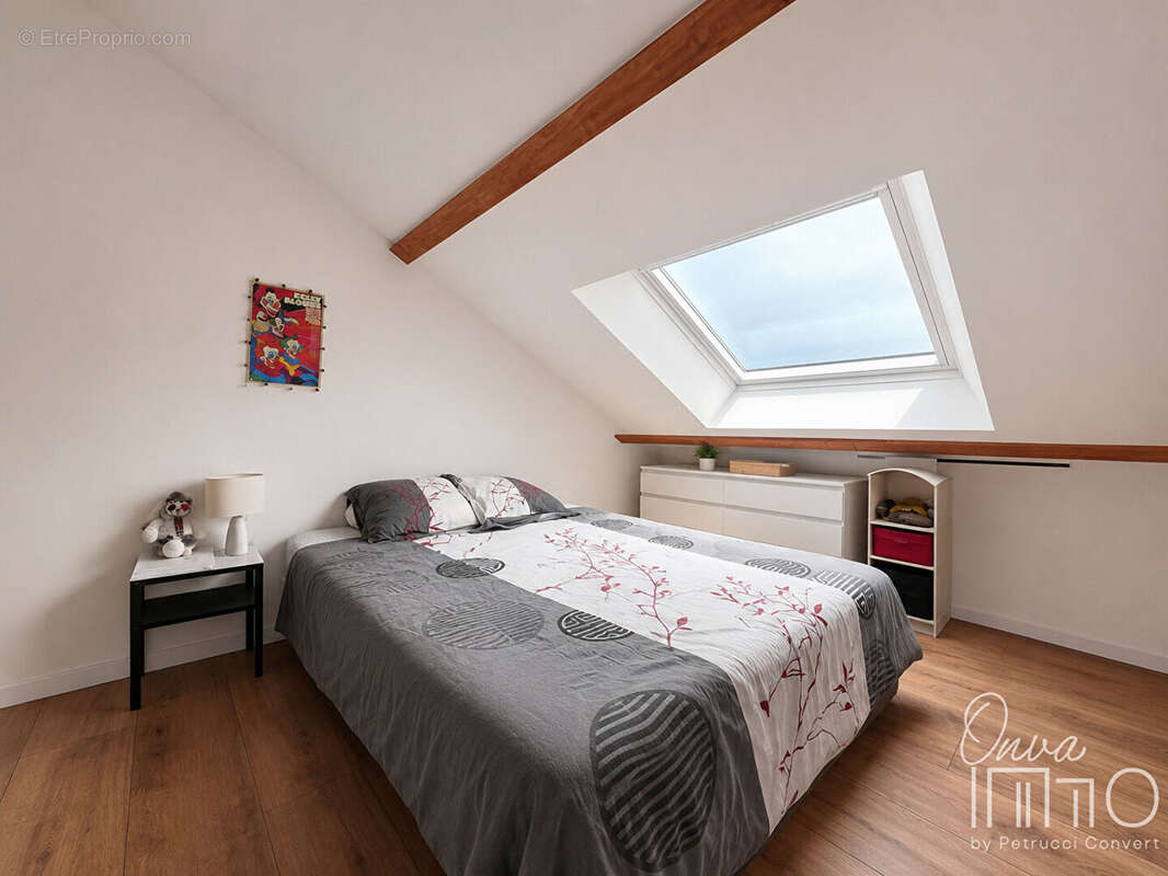 Appartement à BRON