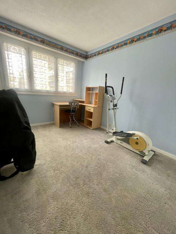 Appartement à LES ULIS