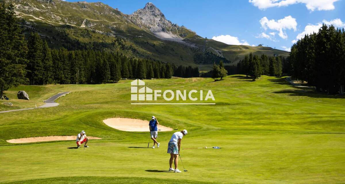 Appartement à LES ALLUES