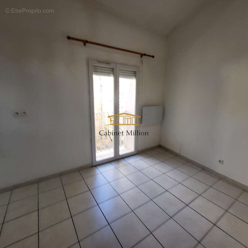 Maison à COURNONTERRAL