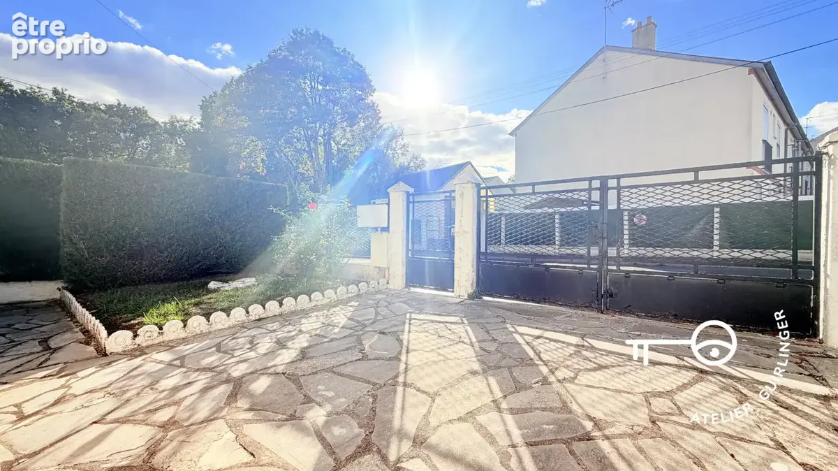 Maison 4 pièces à vendre au Malesherbois 96 m², 3 chambres, jardin et garage - photo 2