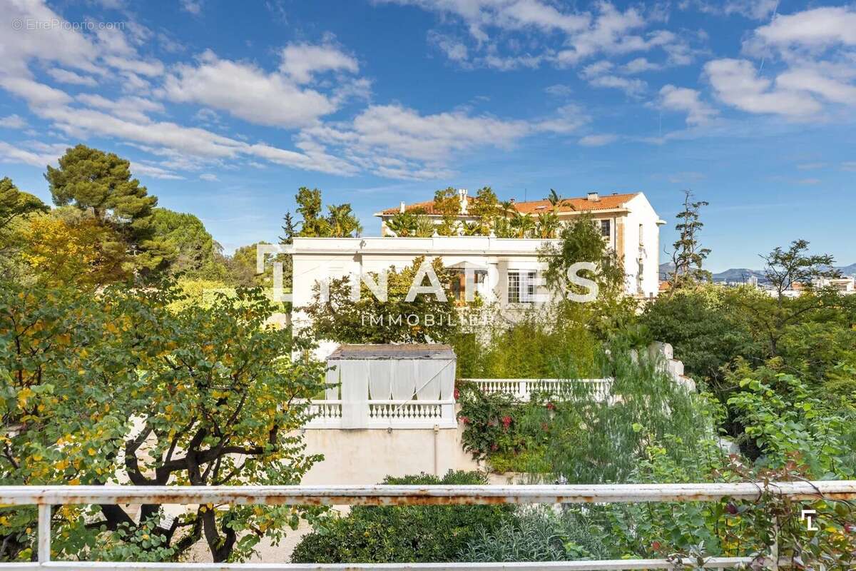 Appartement à MARSEILLE-8E
