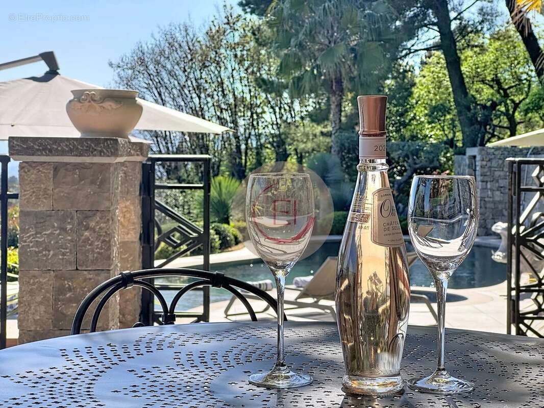 Maison à MOUGINS