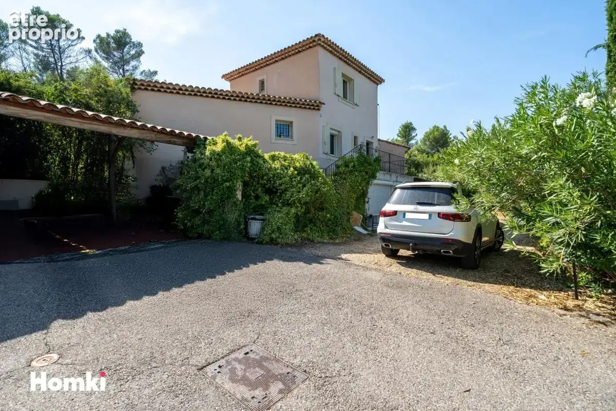 Proche Aix en Provence  – Villa d’exception avec appartement indépendant, piscine et prestations énergétiques remarquables - photo 19
