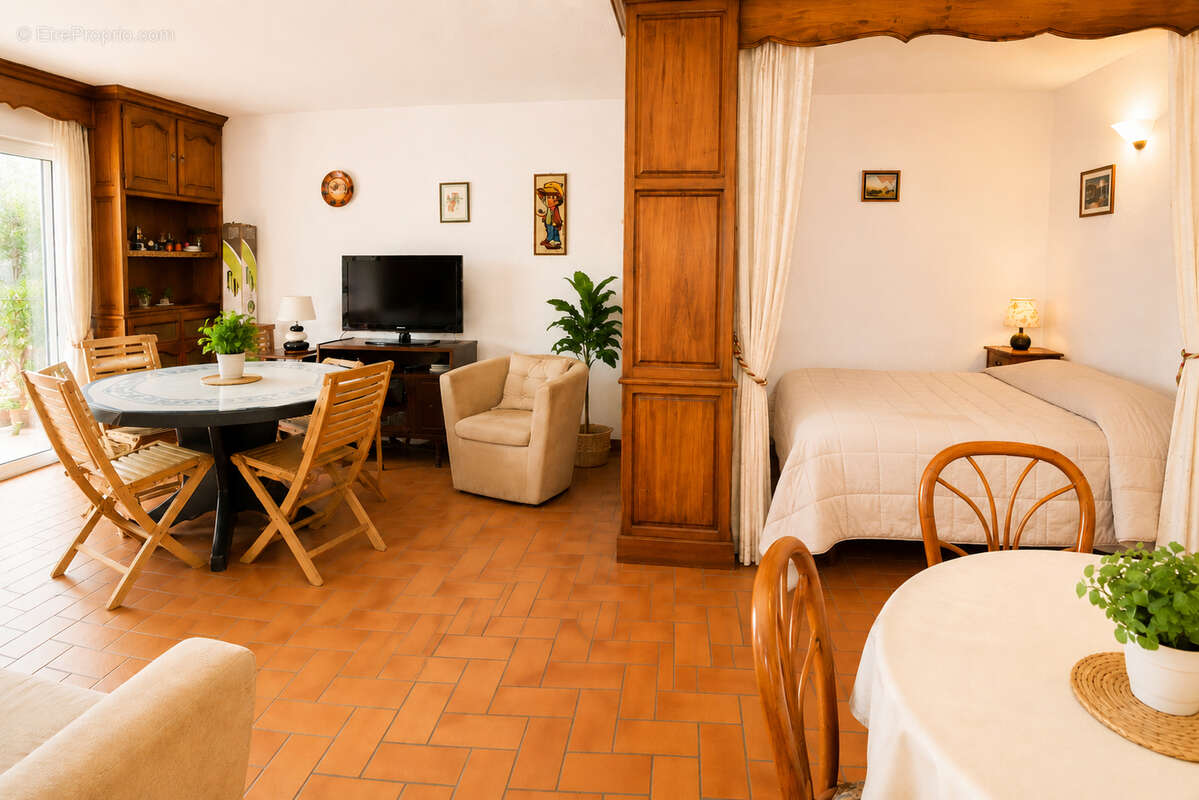 Appartement à SAINT-RAPHAEL