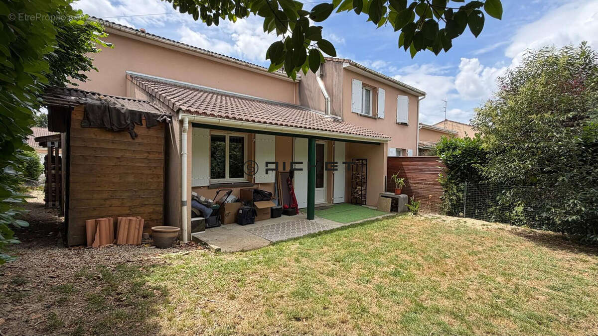 Maison à FLOIRAC