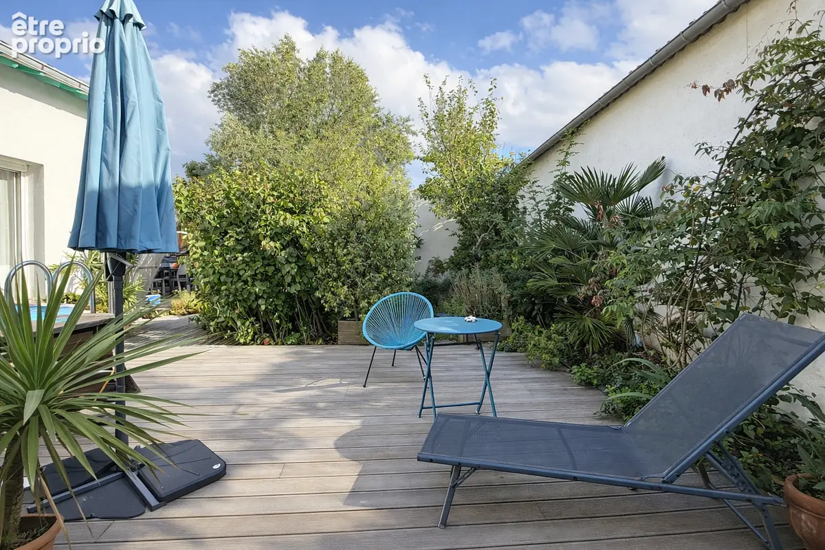 La rochelle maison plain pied avec piscine - photo 11