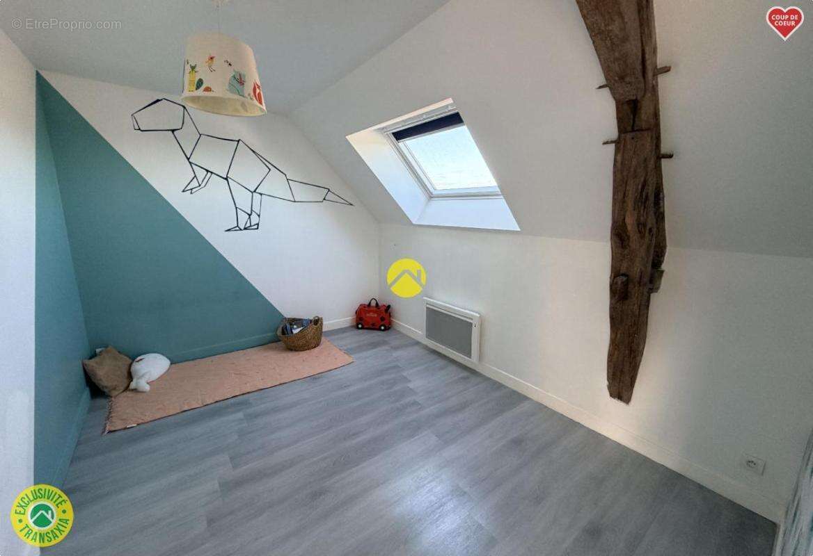 Maison à CHATEAUNEUF-SUR-CHER