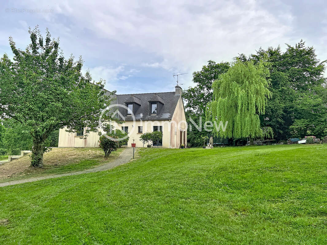 Maison à VILLEDIEU-LES-POELES