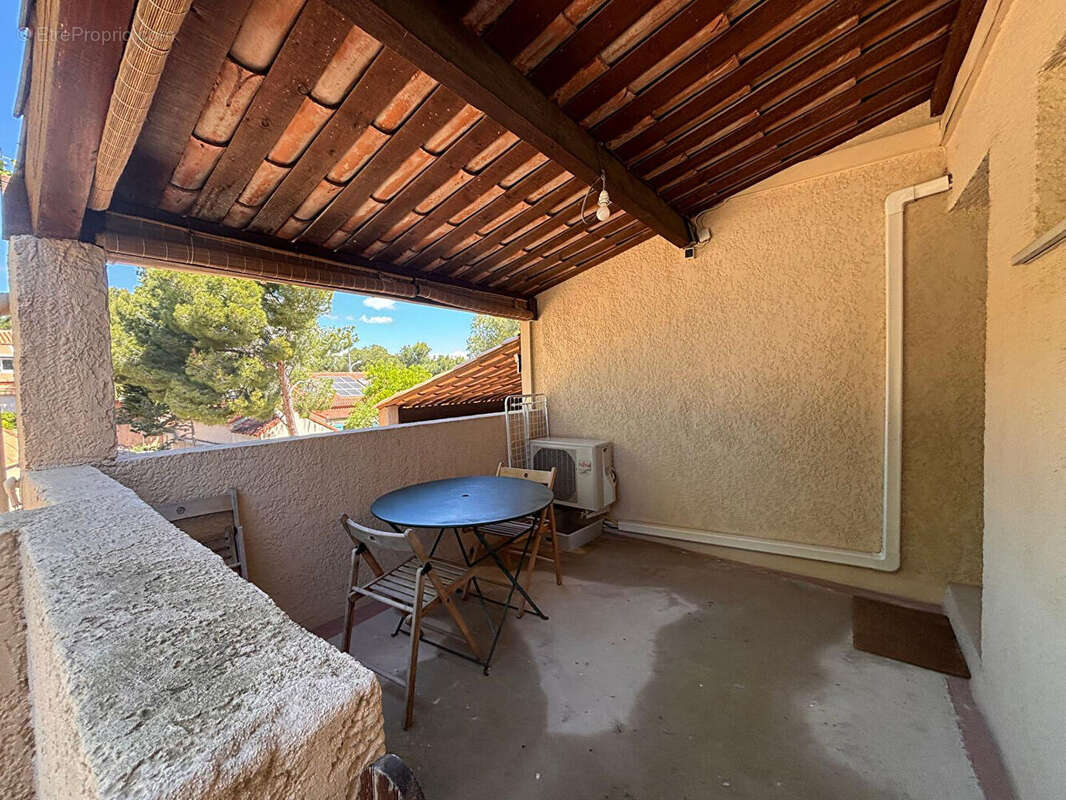 A vendre appartement t2 en duplex avec parking a la courronne - photo 6