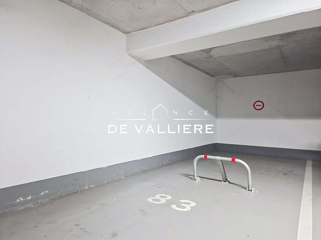 Parking à NANTERRE