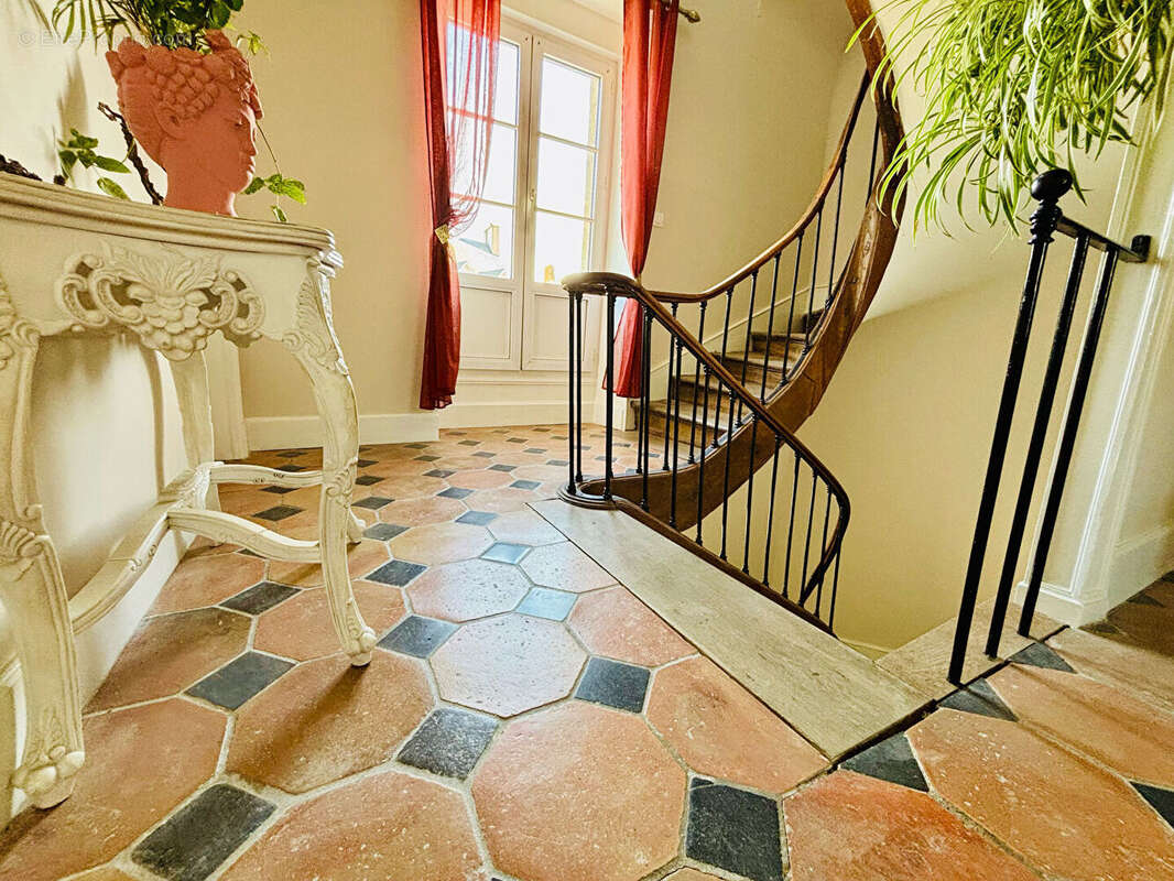 Maison à FRESNAY-SUR-SARTHE