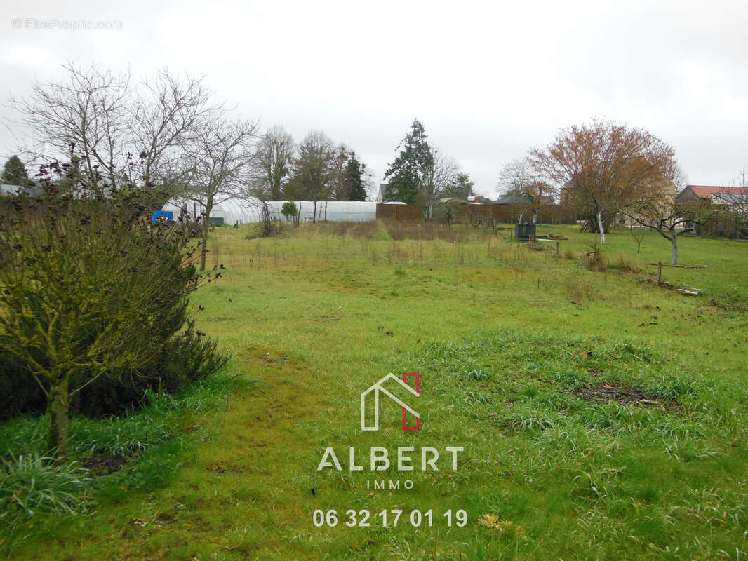 Maison à LONGUE-JUMELLES