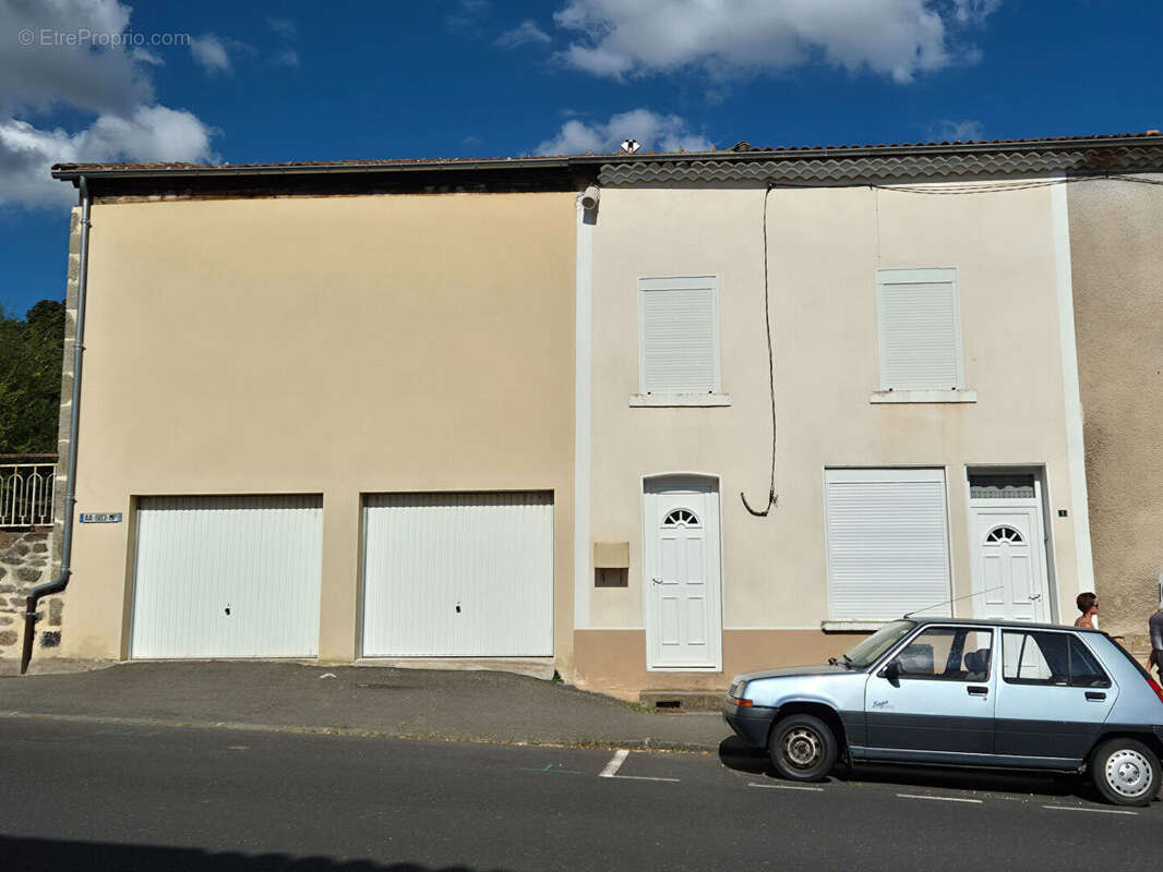 Maison à SAINT-DIER-D'AUVERGNE