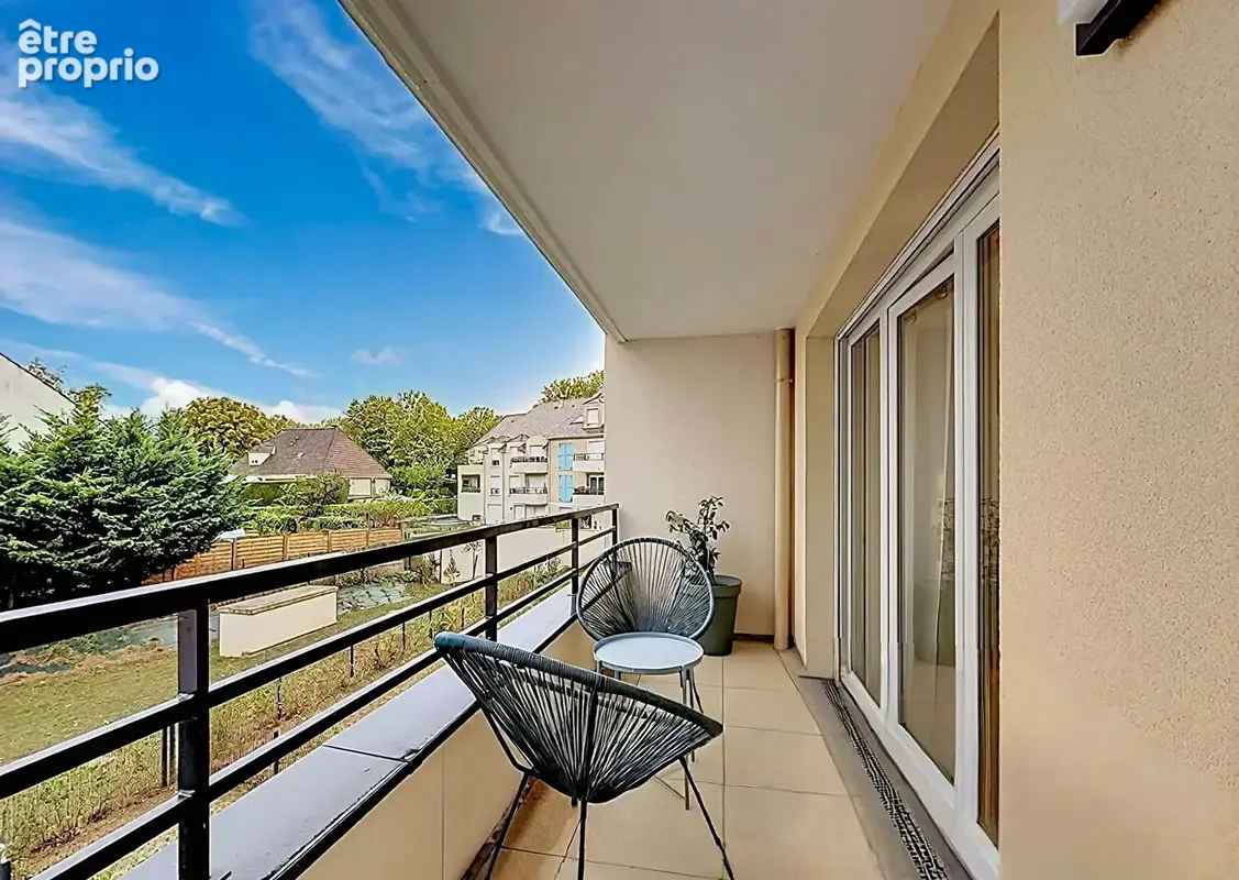 Appartement à JOUARS-PONTCHARTRAIN