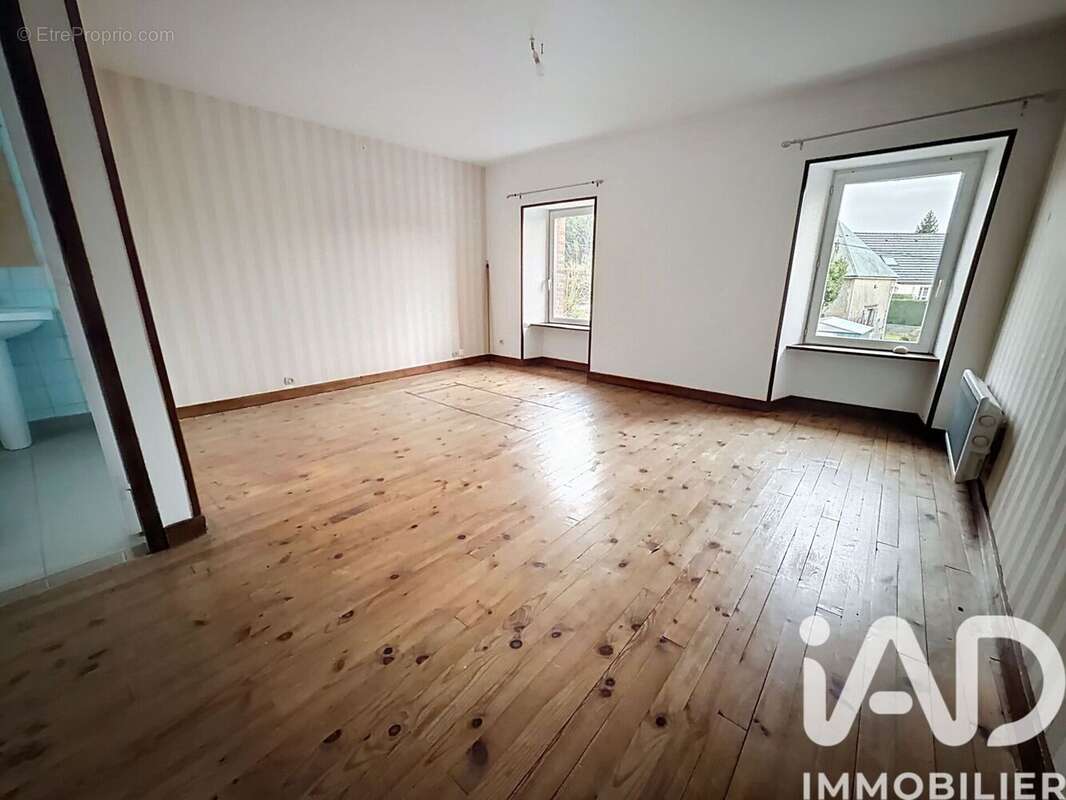 Photo 6 - Maison à RONCEY