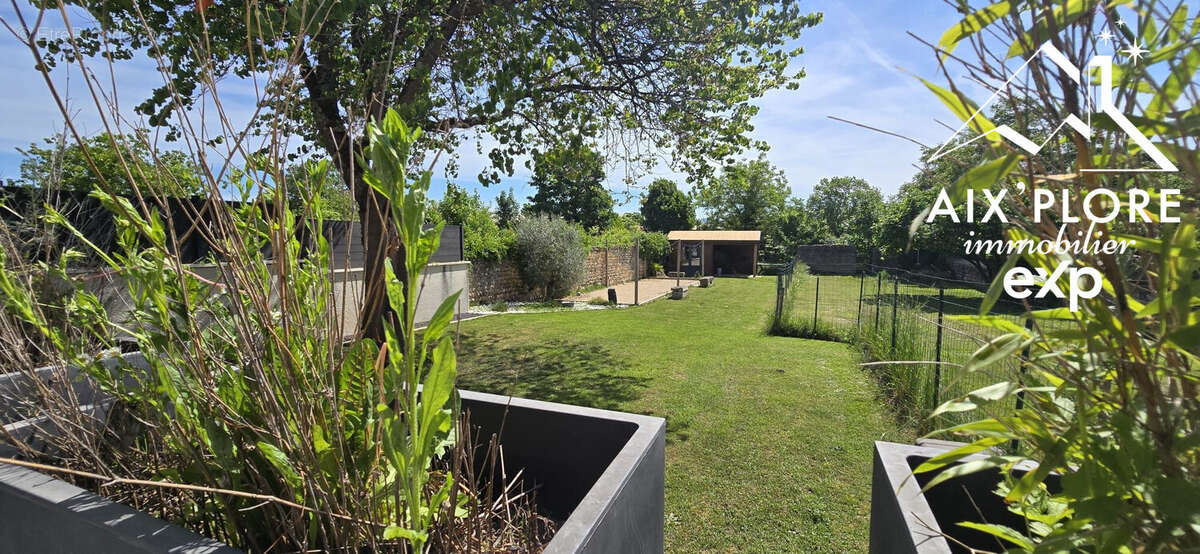 Maison 122 m² à Saint-Maurice-De-Remens  - photo 7