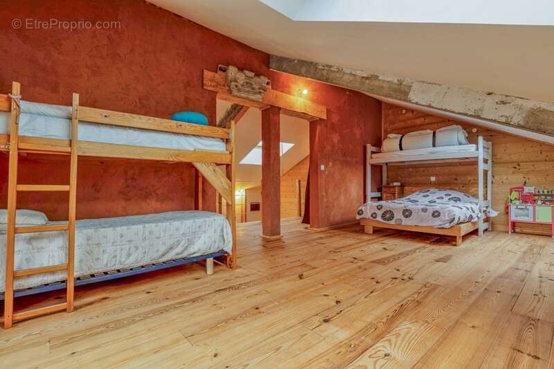 Maison à VAULNAVEYS-LE-HAUT