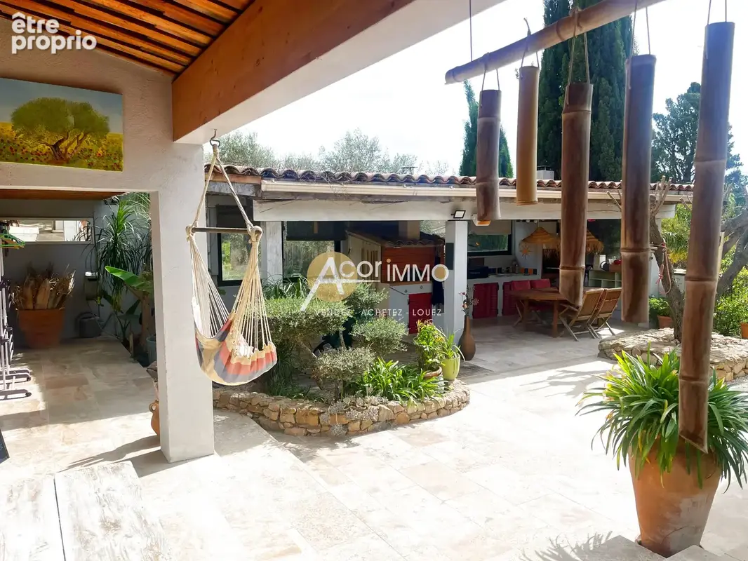 Sanary villa - photo 11