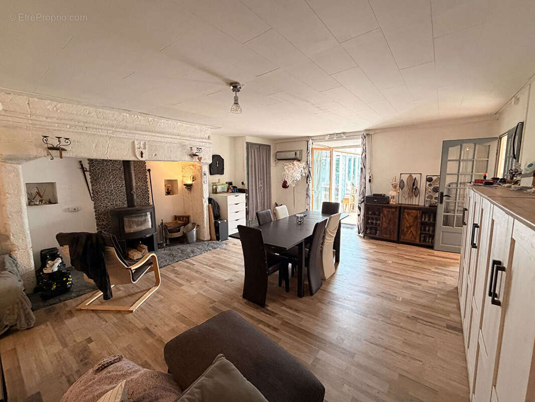 Maison à PRADIERS